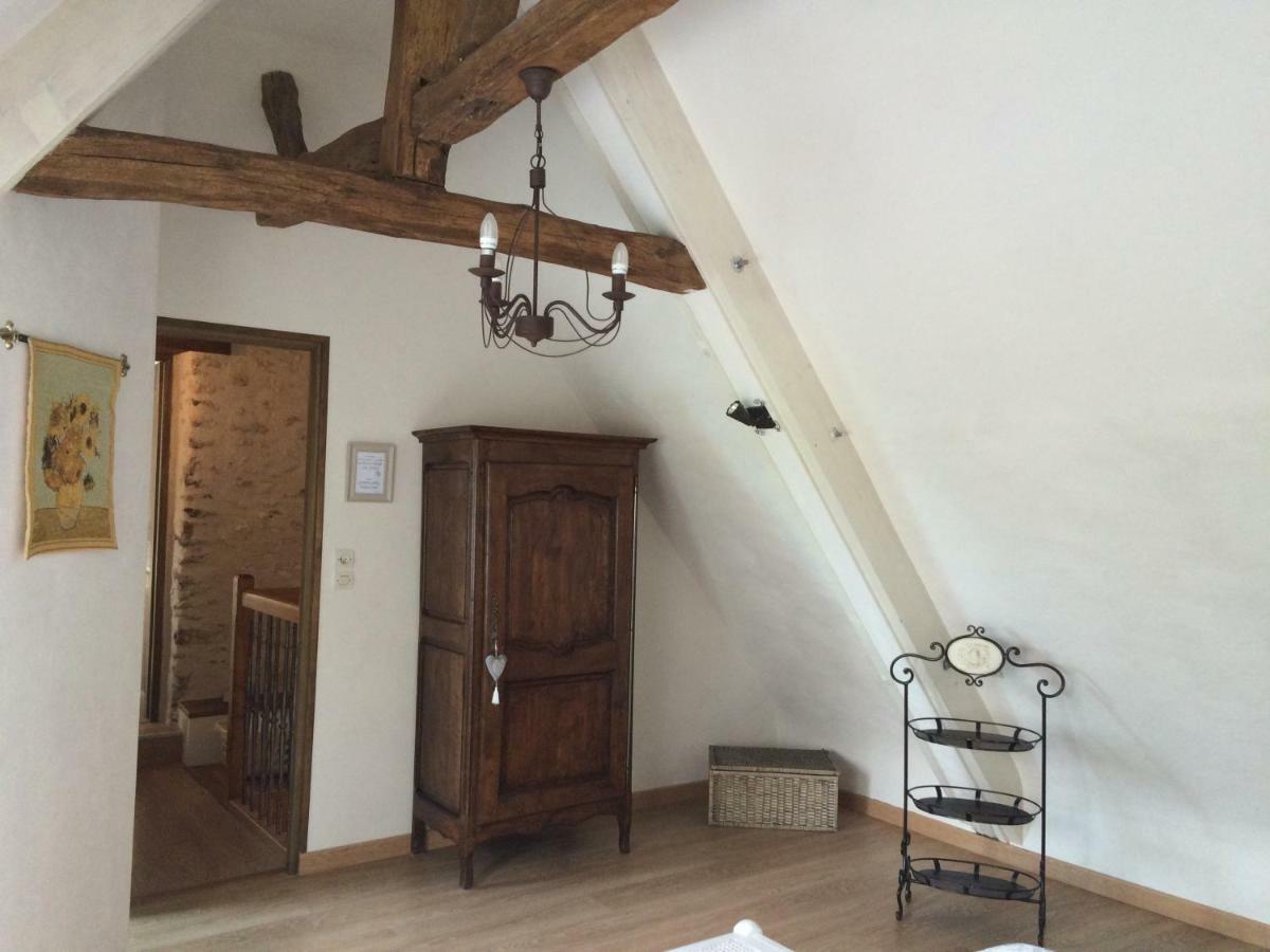 La Bihourderie Bed & Breakfast Azay-sur-Indre Dış mekan fotoğraf