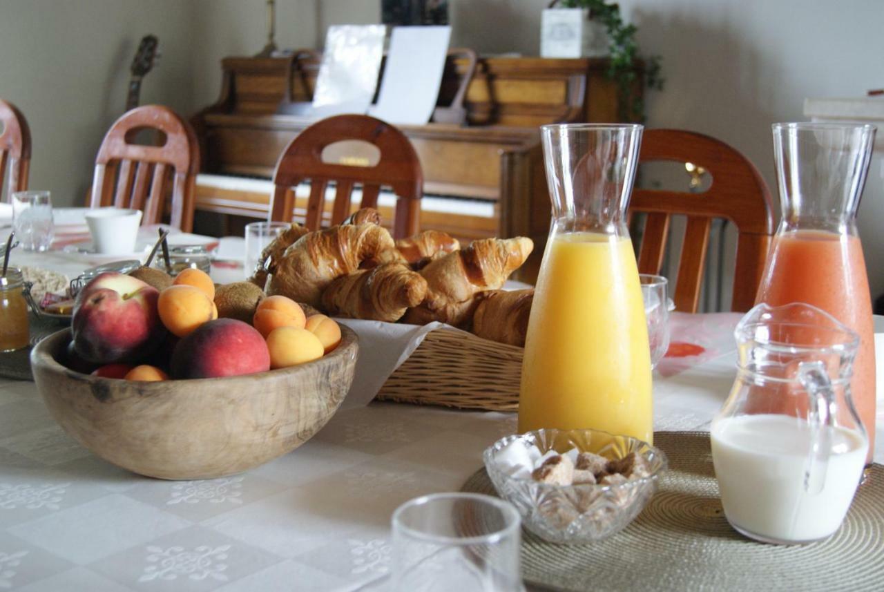 La Bihourderie Bed & Breakfast Azay-sur-Indre Dış mekan fotoğraf